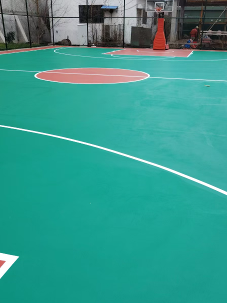 三门峡 球场长期使用易出现地面开裂